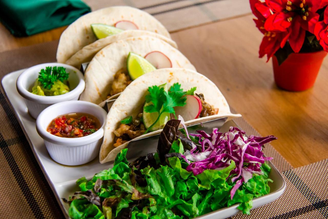 Rancho Guacamayos Hotel & Restaurantes Bonao Εξωτερικό φωτογραφία
